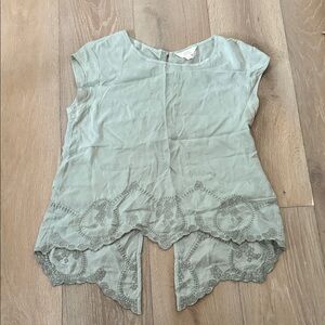Sun & Shadow Green Lace Hem Top